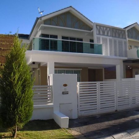Homestay Cameron Highlands Golden Hill 5Br Semi D Golden Hills Night Market No Bbq Brinchang Luaran gambar